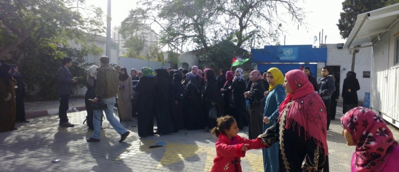 اعتصام حشد كبير من المؤسسات اعضاء تحالف وصال امام مقر اليونسكو