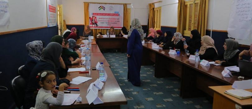 لقاءات توعوية بمشاركة طالبات جامعة القدس المفتوحة ضمن سلسله من اللقاءات المستمرة بعنوان " مهارات حياتية "