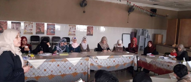 لقاء توعوي لطلاب وطالبات جامعة القدس المفتوحة في جمعية التأهيل المجتمعي 